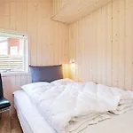 Hébergement de vacances 6 Person Holiday Home In Tranekaer *