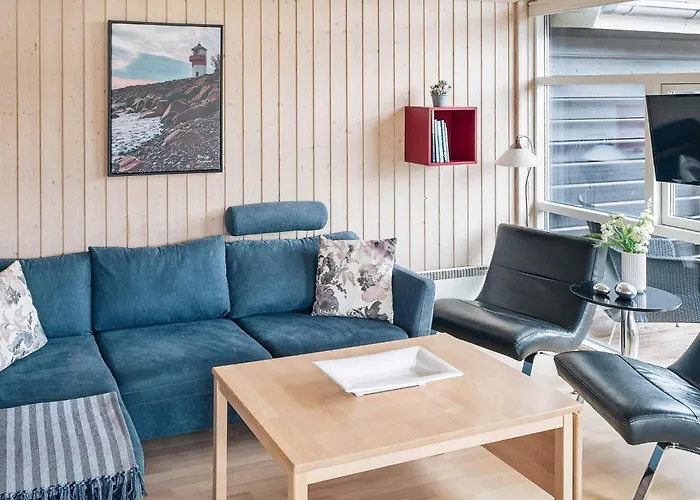 Idyllic Marina Retreat - By Traum Tranekær