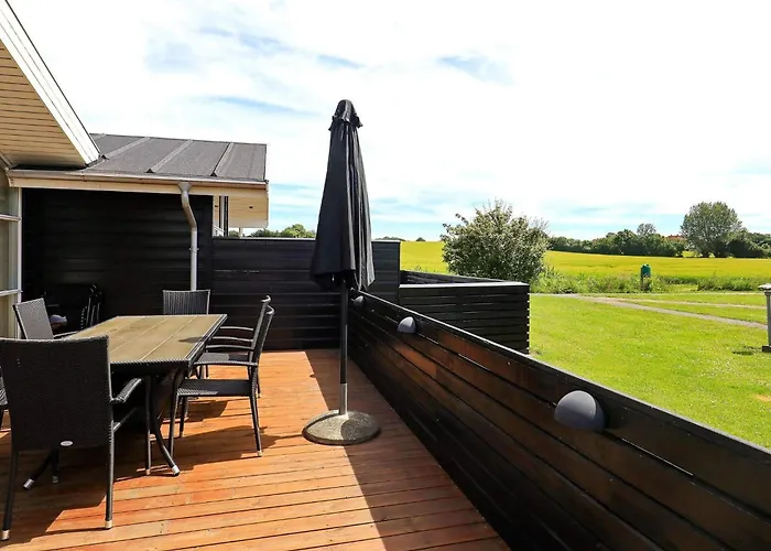 Idyllic Marina Retreat - By Traum Vakantiehuis Tranekær